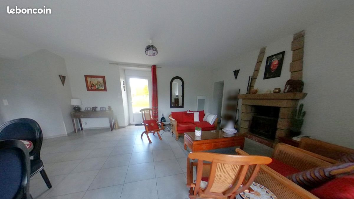 Maison à louer, 120m², Saint-Marc-le-Blanc