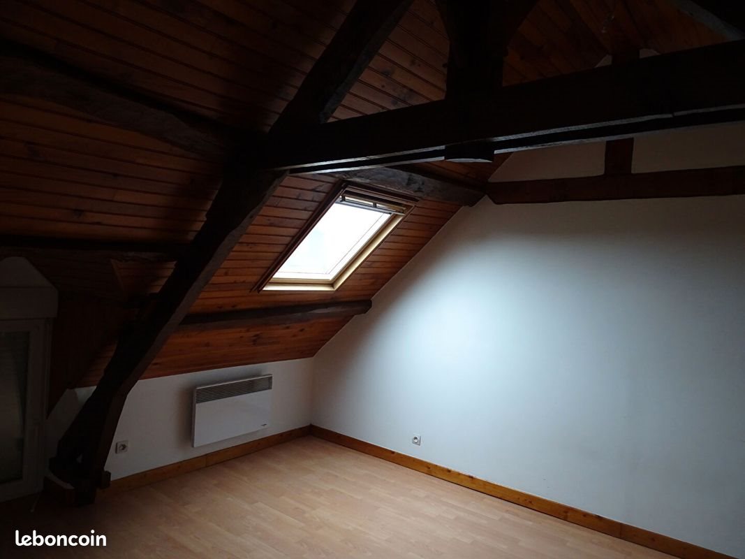 Appartement à louer, 37m², Meillac