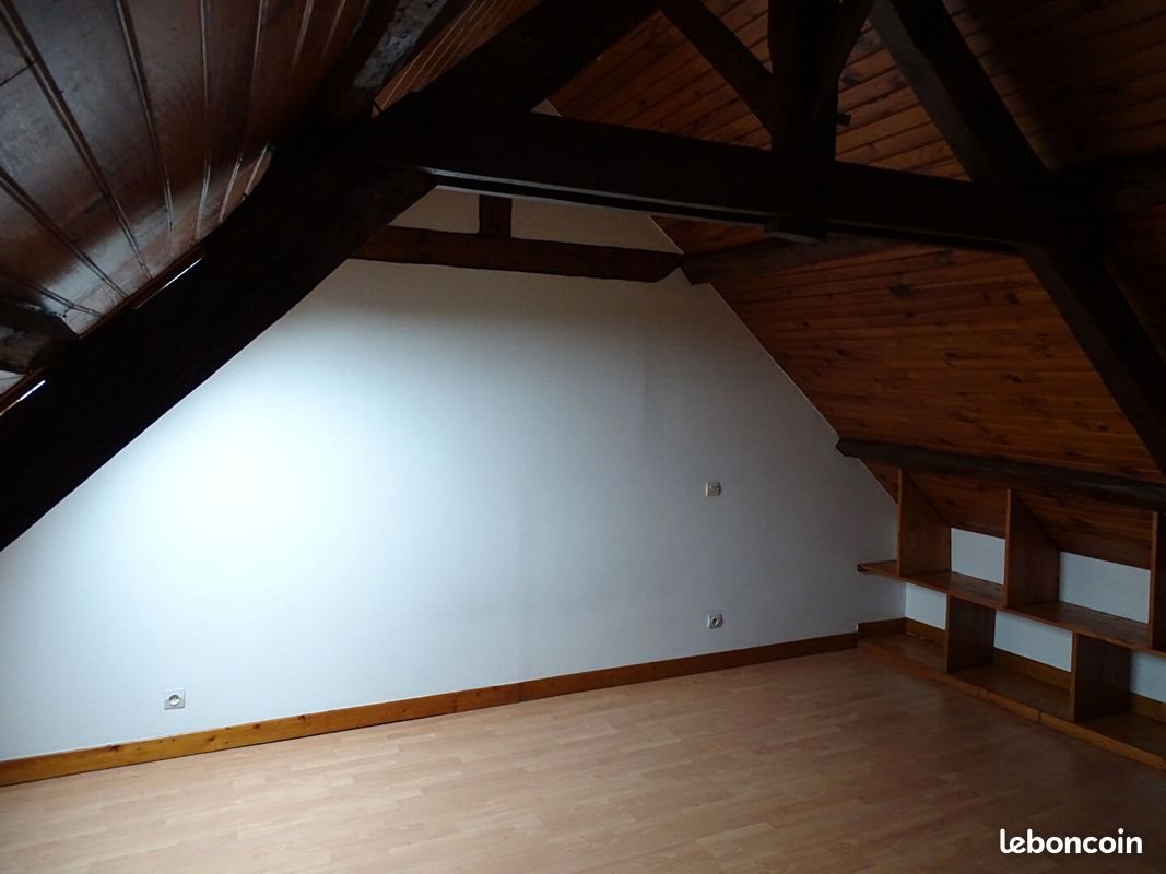 Appartement à louer, 37m², Meillac