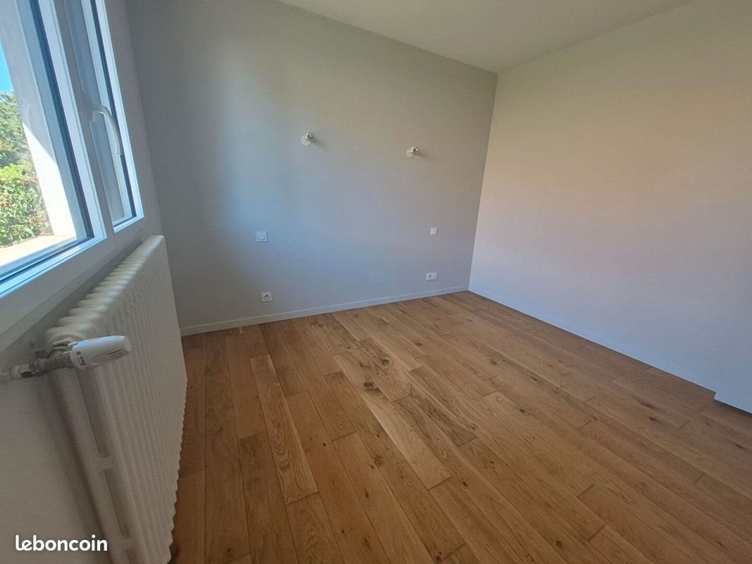 Maison à louer, 67m², Combourg