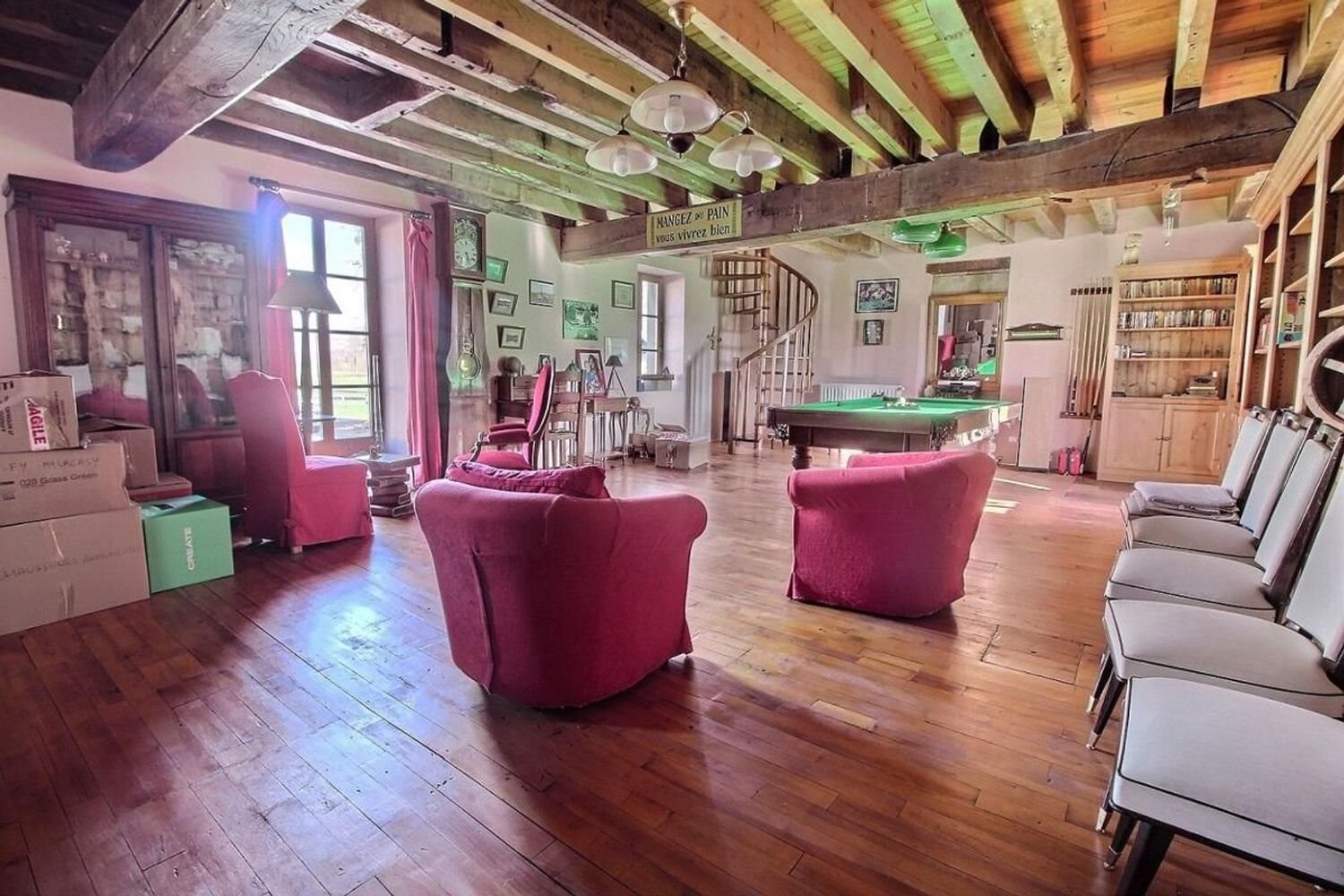 Maison à vendre, 161m², Saint-Symphorien-de-Marmagne