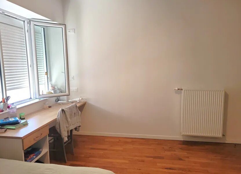 Appartement à louer, 13m², Le Creusot