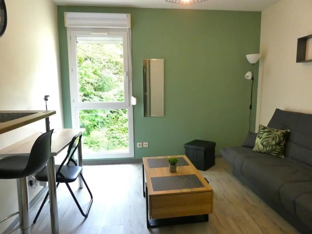 Appartement à louer, 18m², Le Creusot