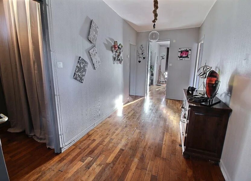 Appartement à louer, 99m², Le Creusot