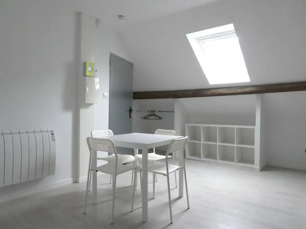 Appartement à louer, 15m², Le Creusot