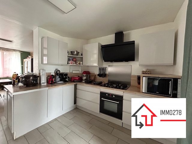 Maison à vendre, 138m², Winnezeele