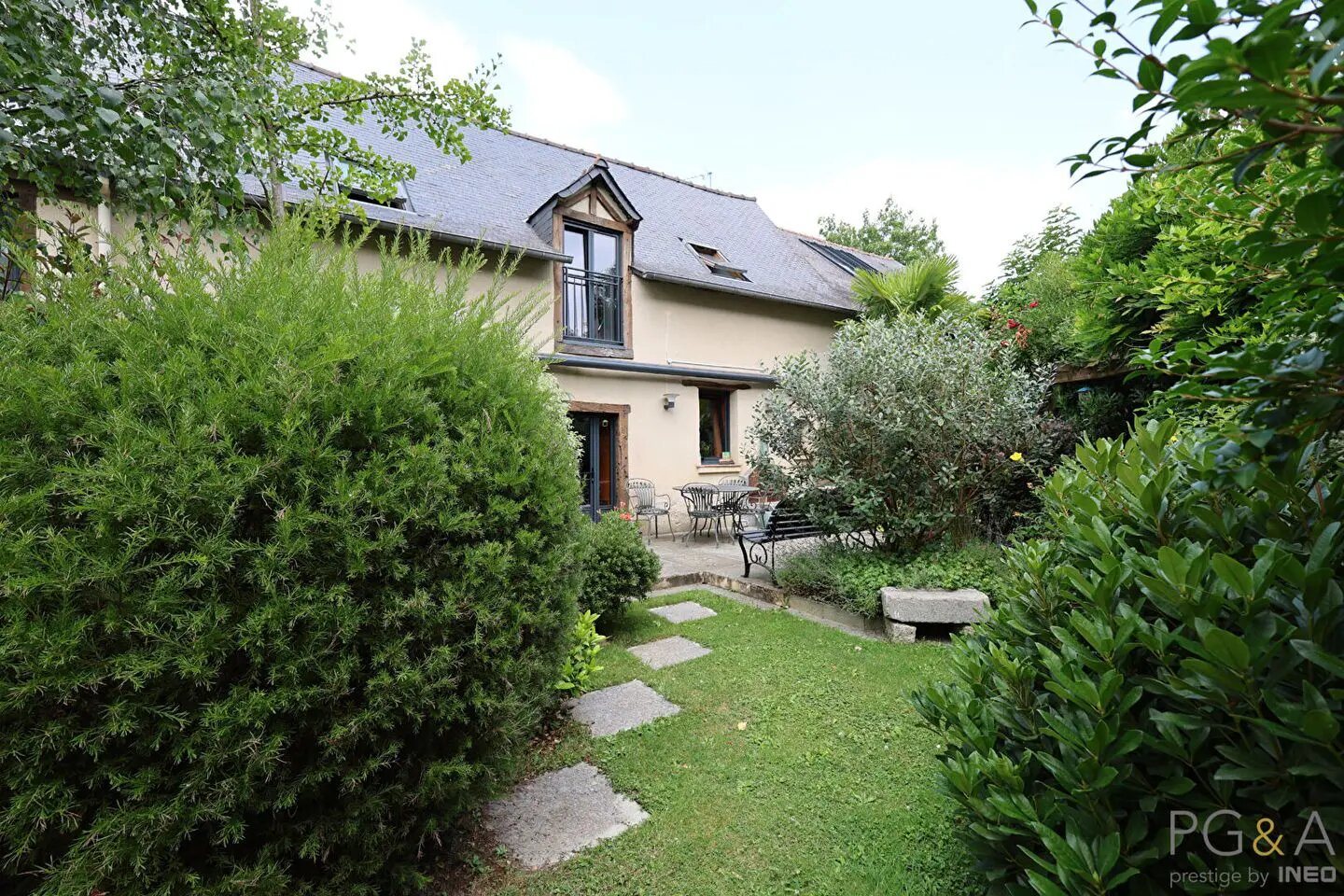 Maison à vendre, 248m², Noyal-Châtillon-sur-Seiche