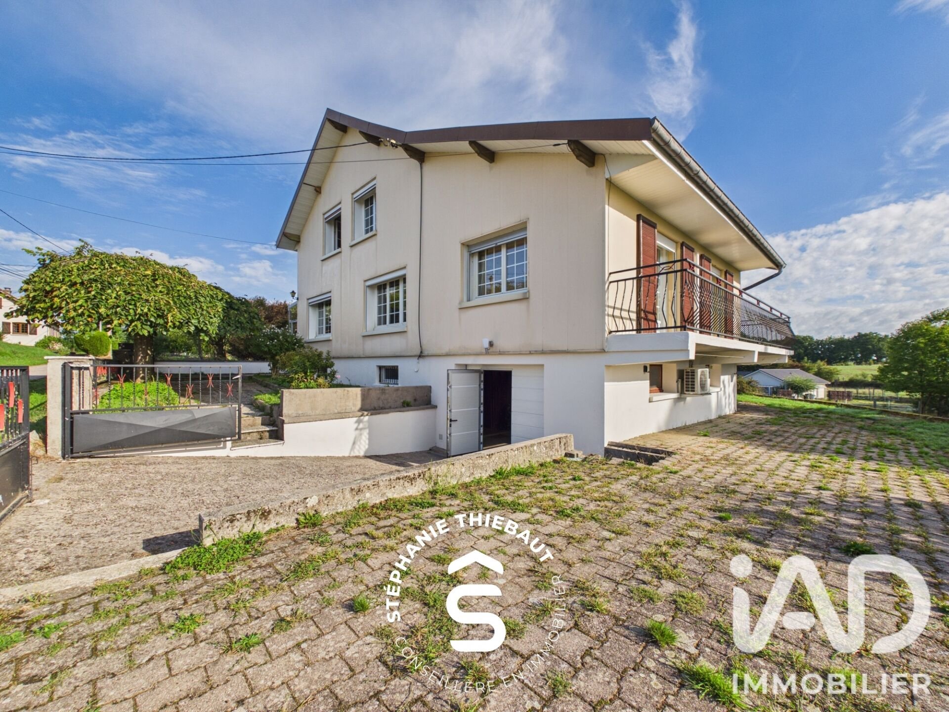 Maison à vendre, 136m², Hadol