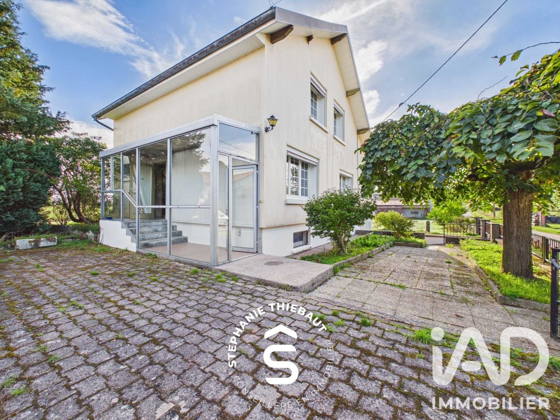 Maison à vendre, 136m², Hadol