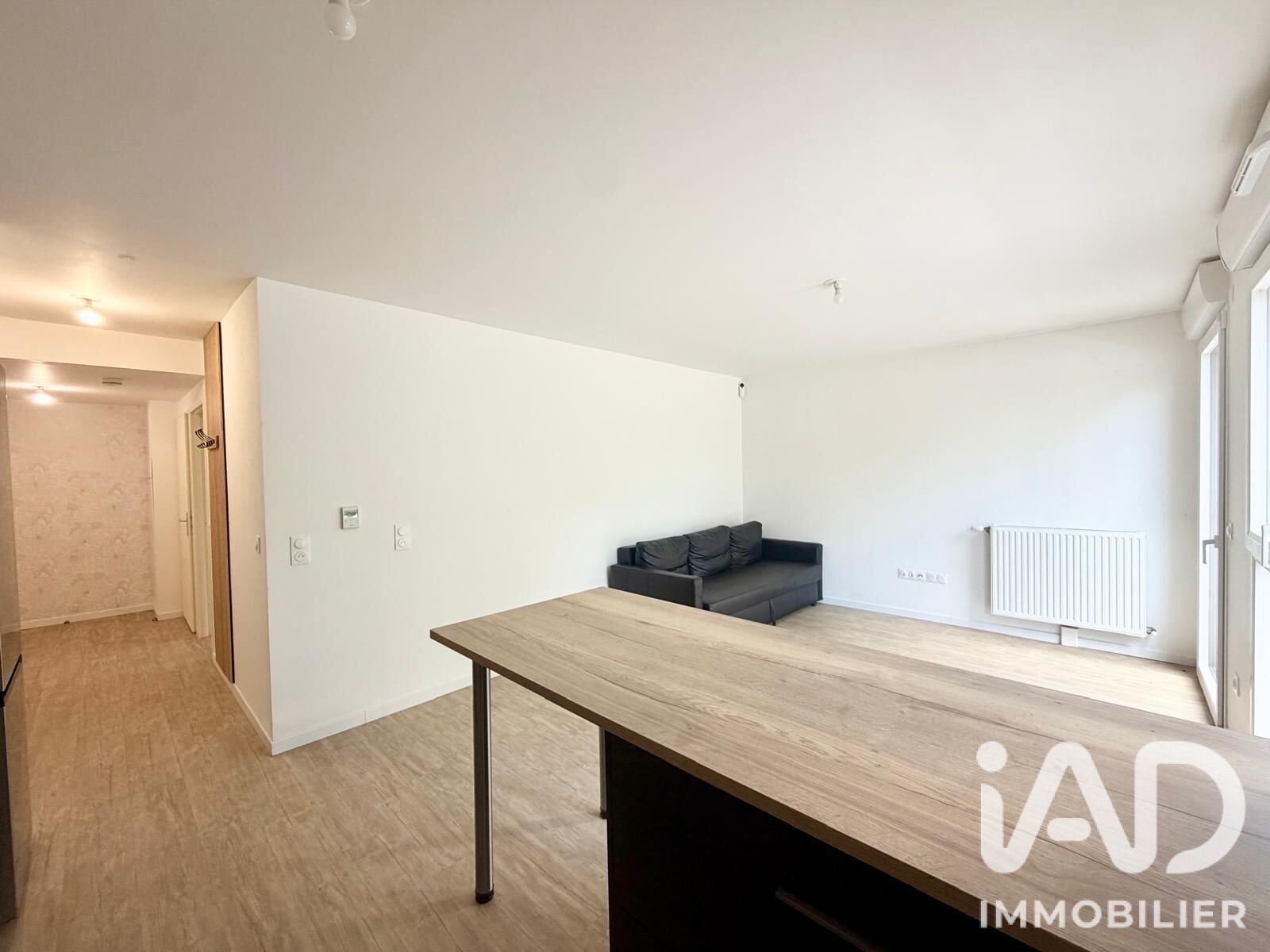 Appartement à vendre, 71m², Saint-Thibault-des-Vignes
