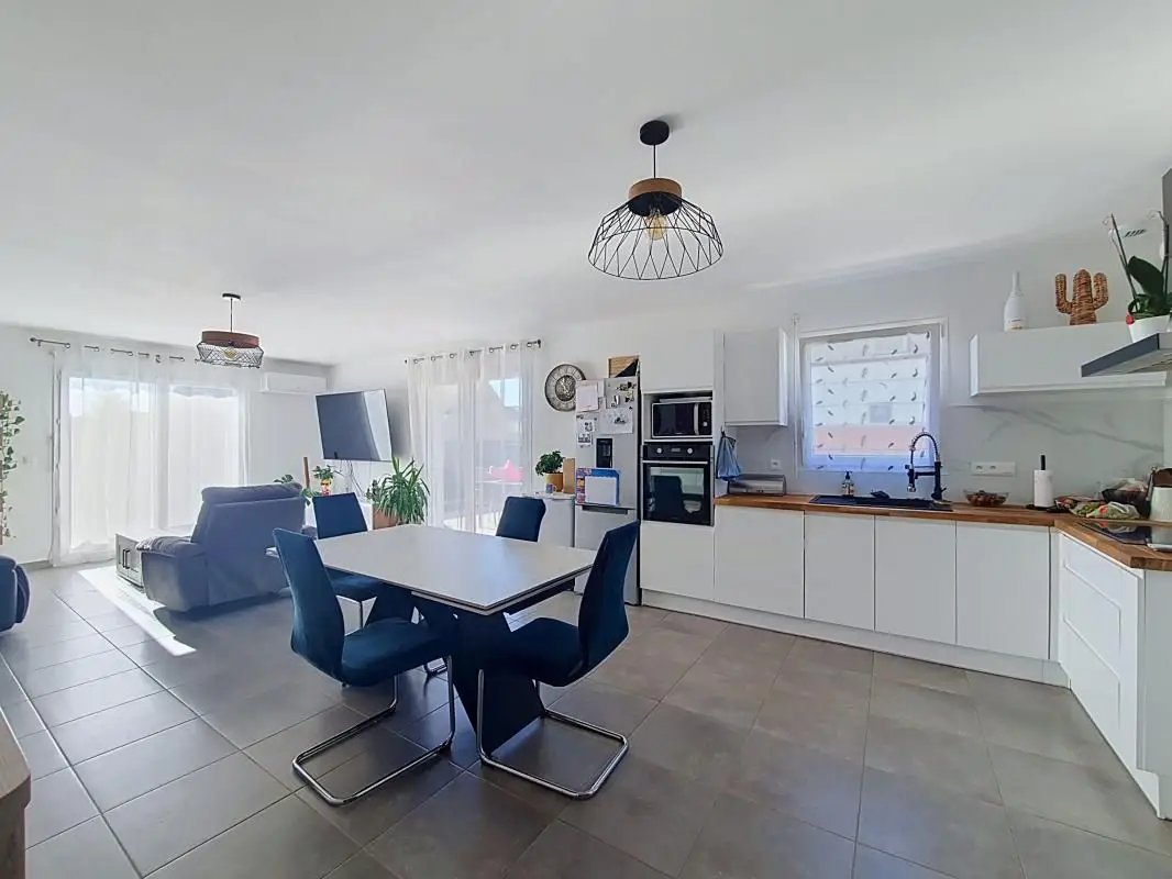 Maison à vendre, 82m², Brandérion