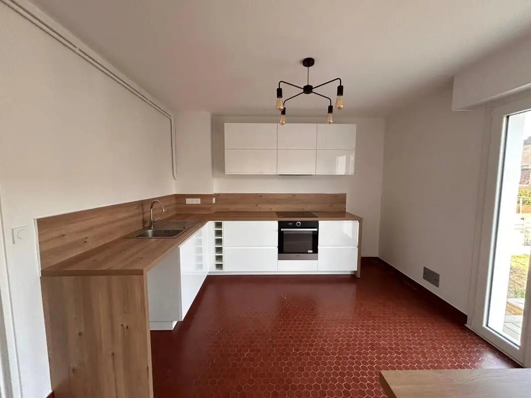Maison à louer, 92m², Lanester