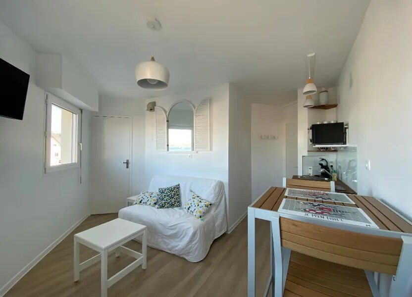 Appartement à louer, 18m², Plougonvelin