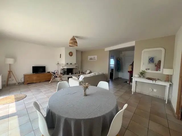Maison à louer, 101m², Plouarzel