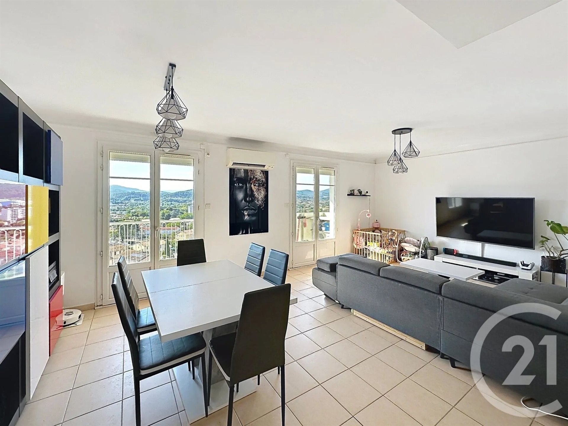Appartement à vendre, 82m², Alès