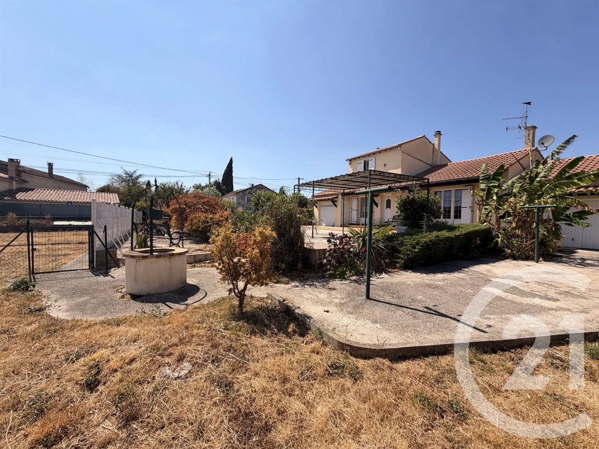Maison à vendre, 86m², Saint-Julien-les-Rosiers