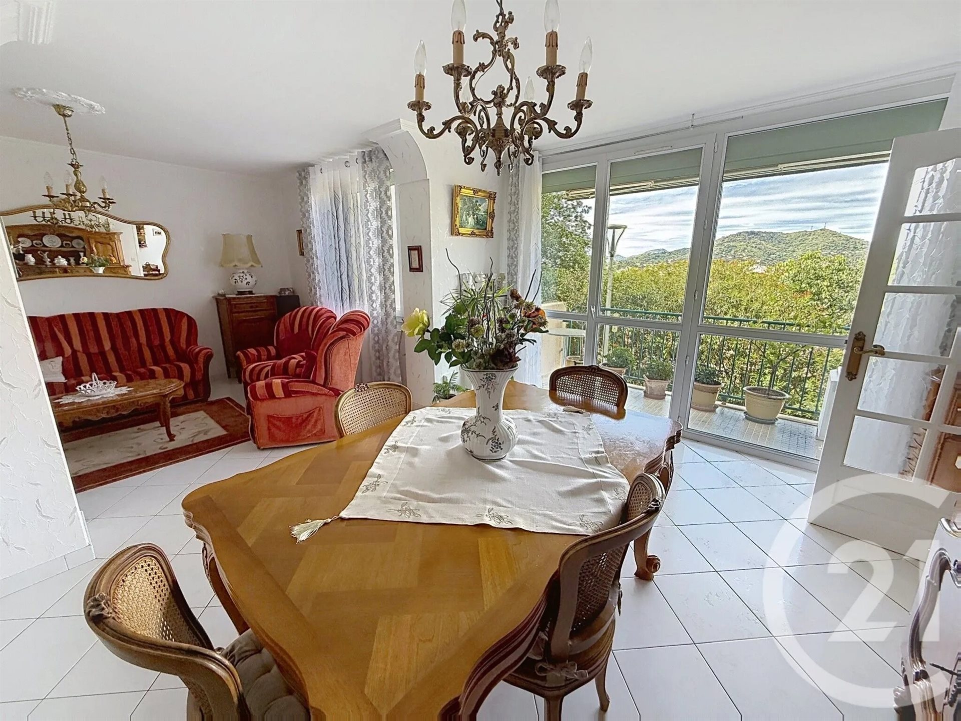 Appartement à vendre, 76m², Alès