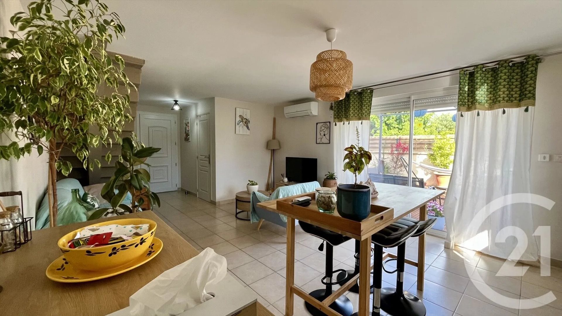 Maison à louer, 61m², Alès