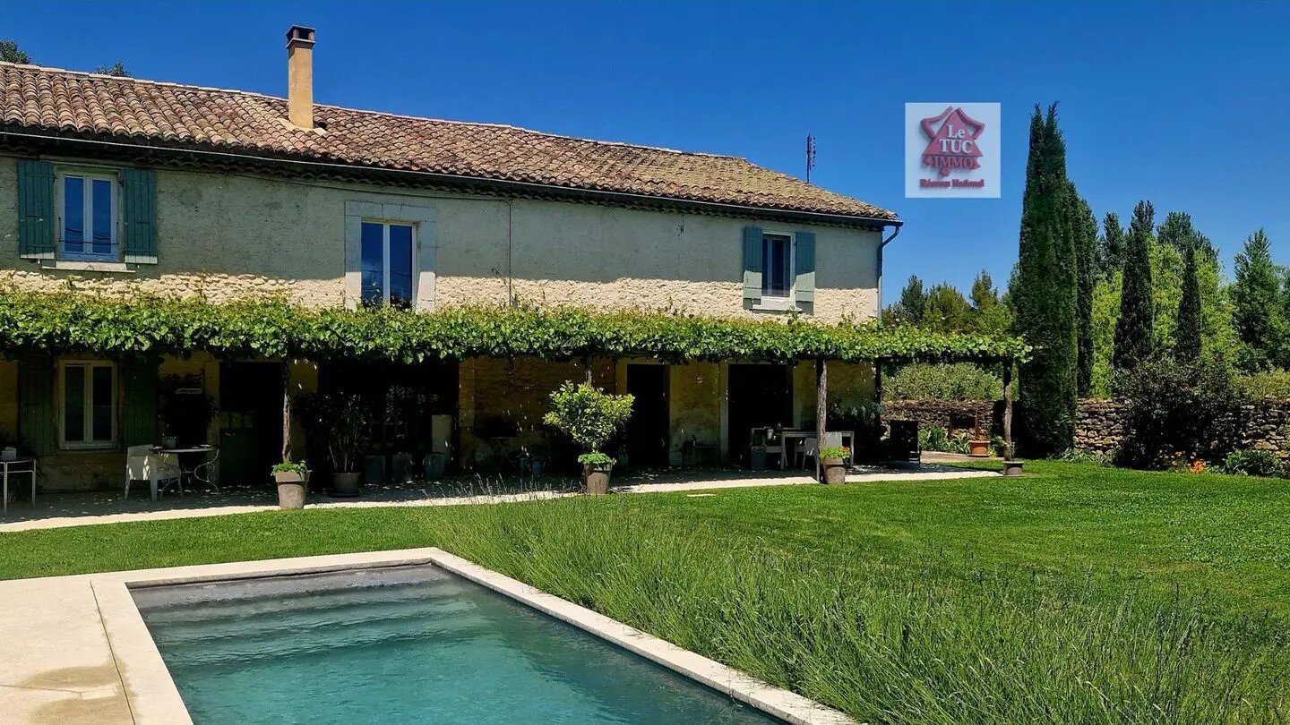 Maison à vendre, 259m², Suze-la-Rousse