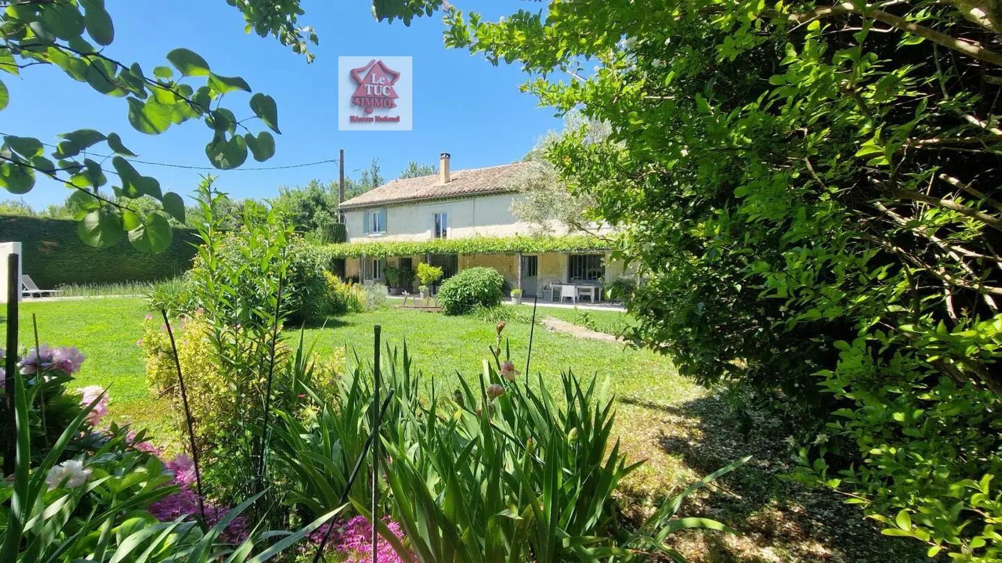 Maison à vendre, 259m², Suze-la-Rousse