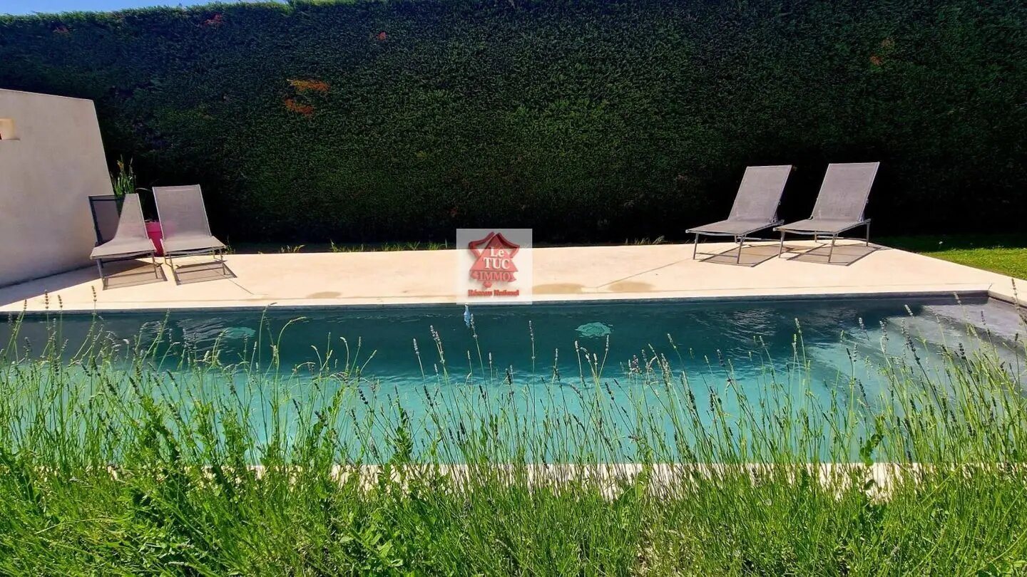 Maison à vendre, 259m², Suze-la-Rousse