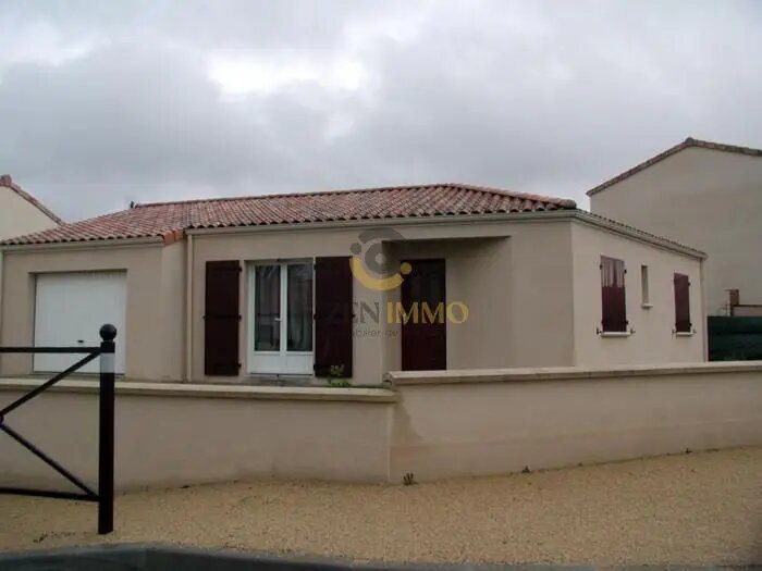 Maison à louer, 81m², Bressuire