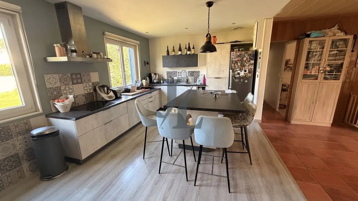 Maison à vendre, 170m², Montélier