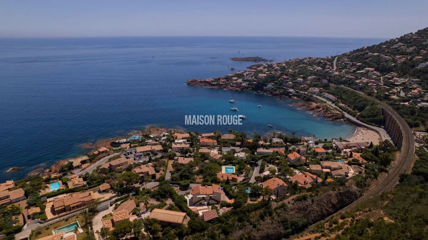 Maison à vendre, 420m², Saint-Raphaël
