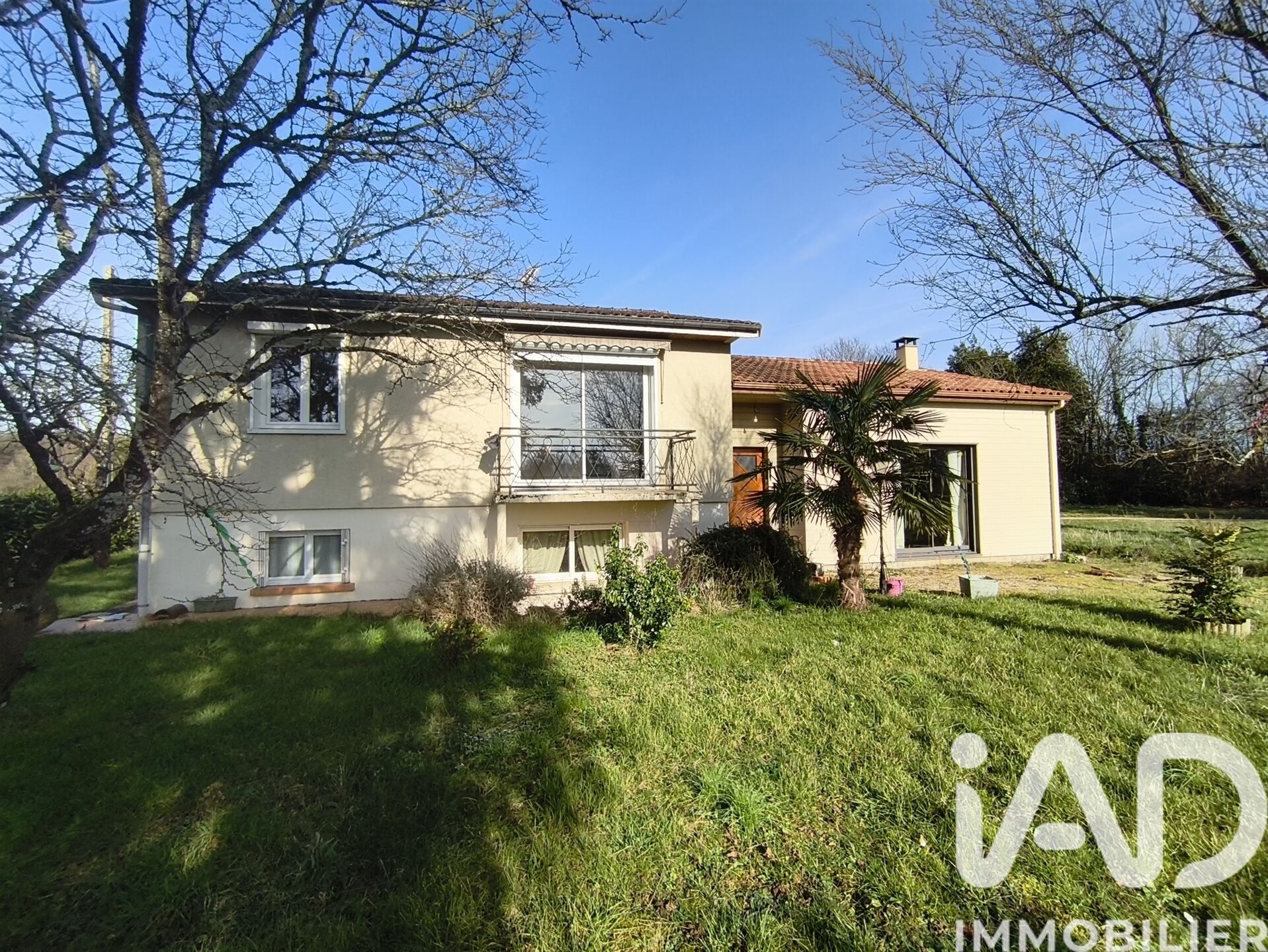 Maison à vendre, 163m², Lusignan