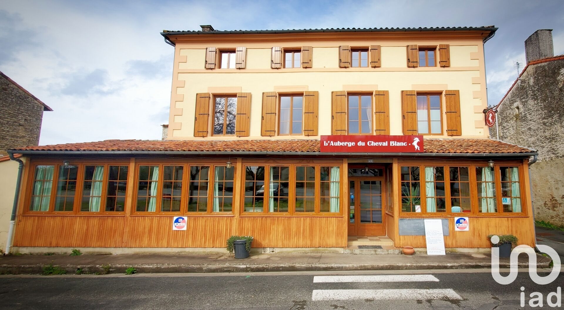 Maison à vendre, 456m², Brioux-sur-Boutonne