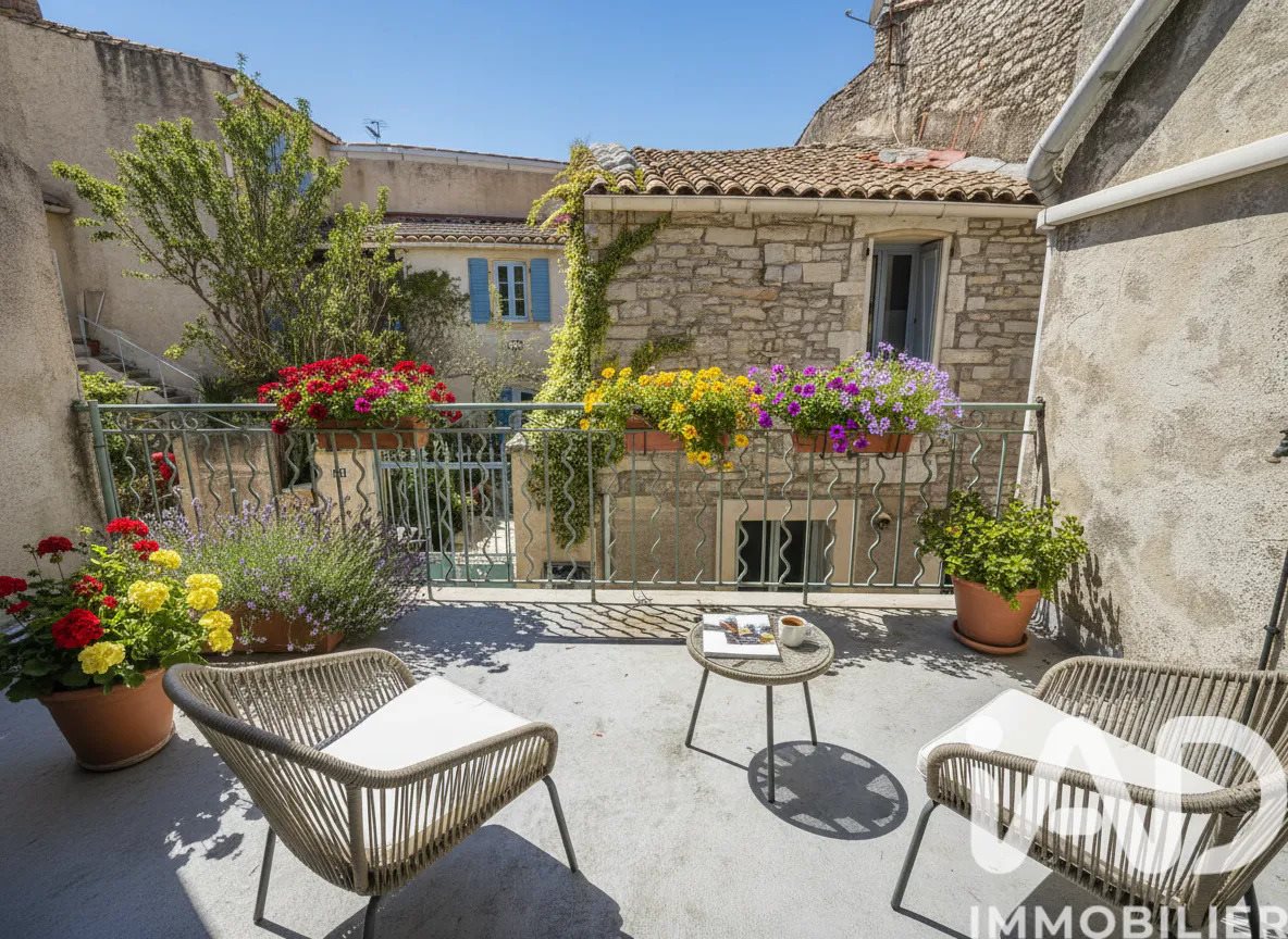 Maison à vendre, 95m², Nages-et-Solorgues