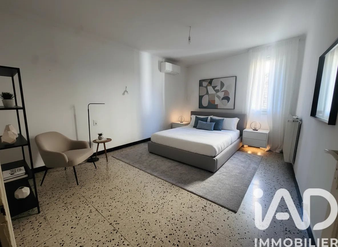 Maison à vendre, 95m², Nages-et-Solorgues