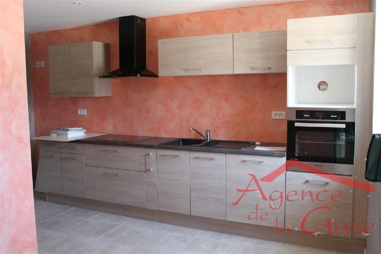 Maison à louer, 115m², Anglure