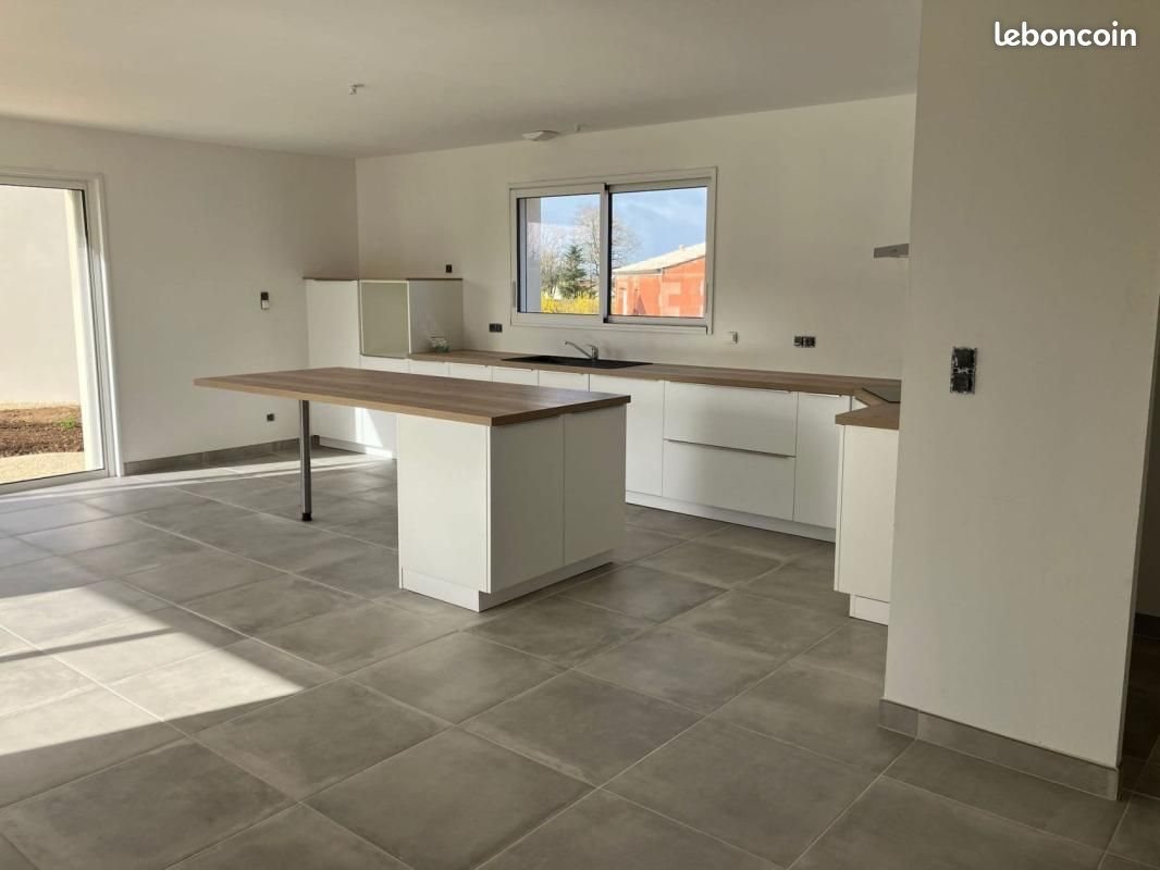 Maison à vendre, 116m², Châteauneuf-sur-Charente
