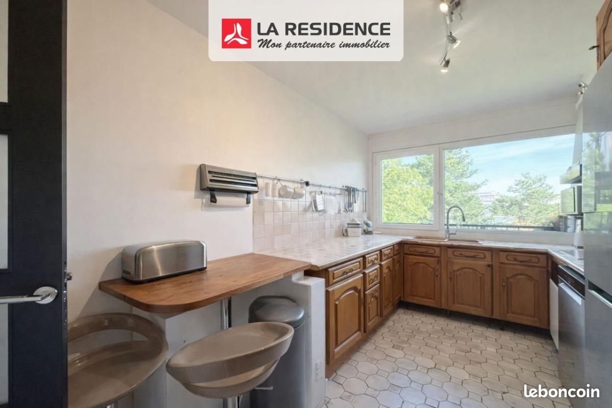 Appartement à vendre, 77m², Vélizy-Villacoublay