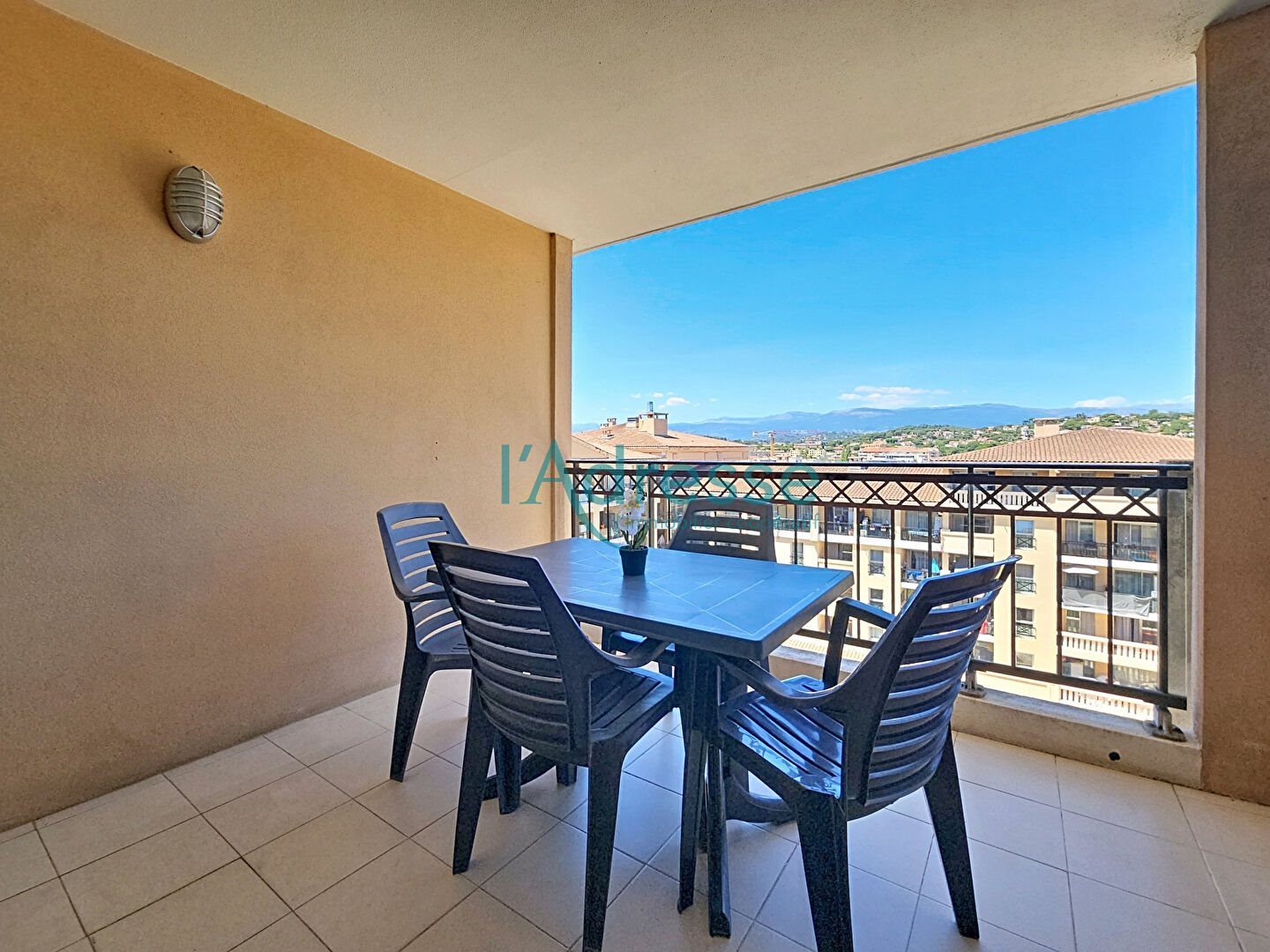 Appartement à vendre, 27m², Cannes-la-Bocca