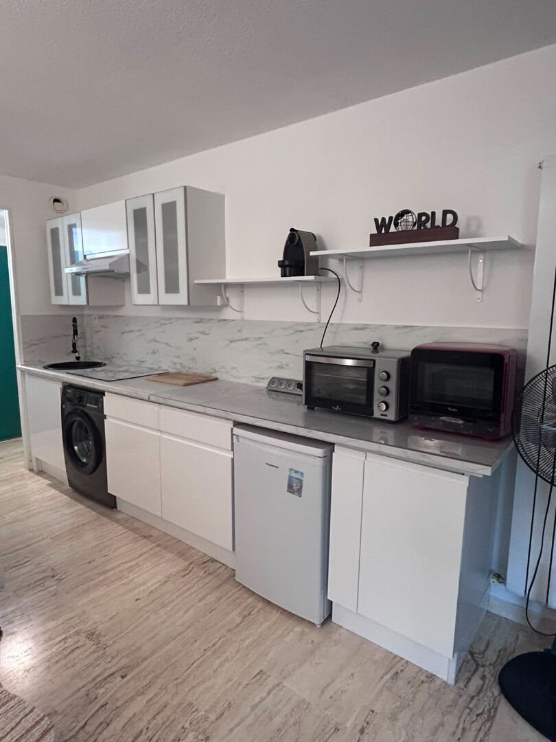 Appartement à louer, 20m², Mandelieu-la-Napoule