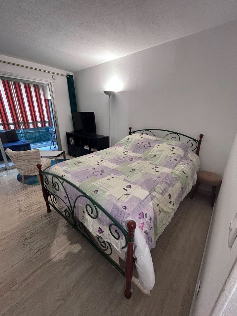 Appartement à louer, 20m², Mandelieu-la-Napoule