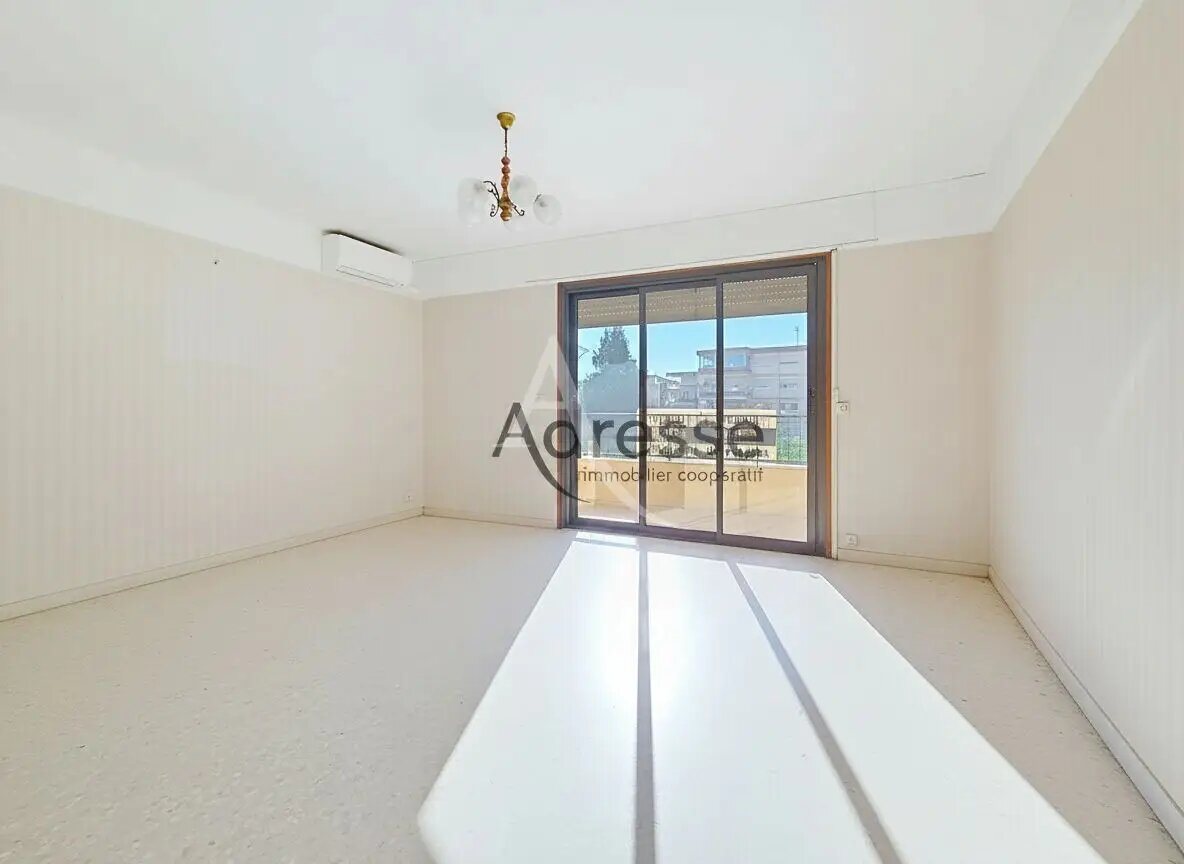 Appartement à vendre, 45m², Mandelieu-la-Napoule