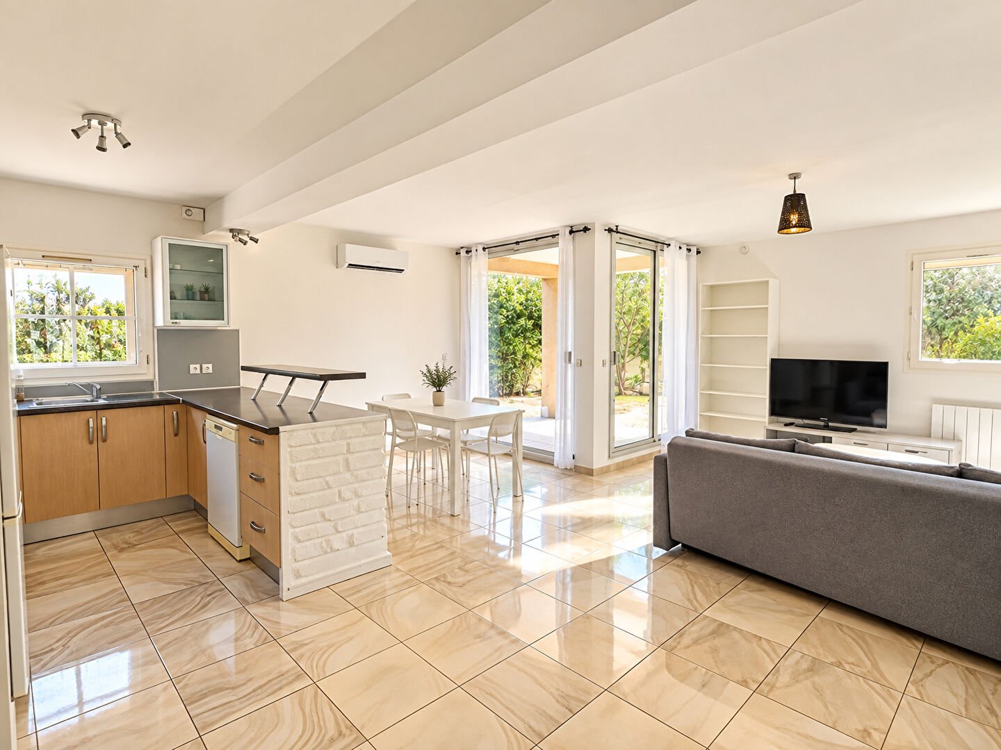 Appartement à louer, 64m², Marseille 4ème