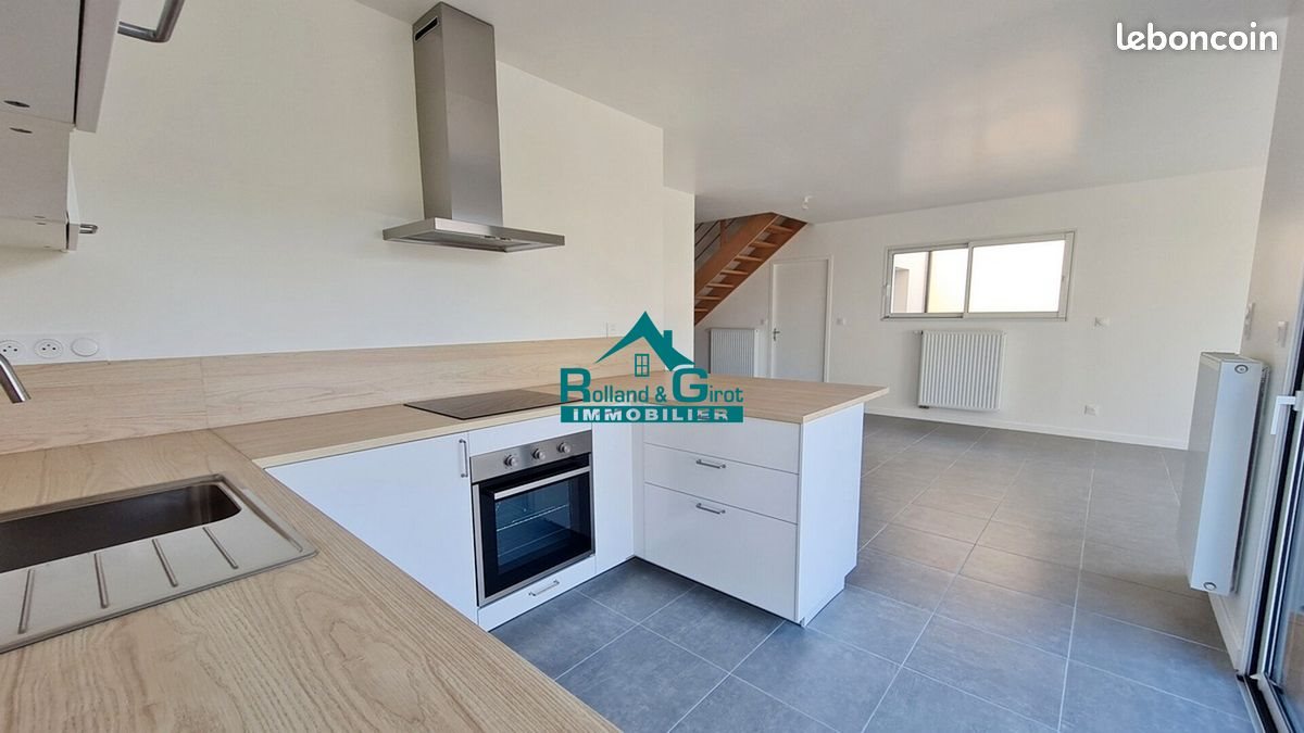 Maison à louer, 105m², Montreuil-sur-Ille