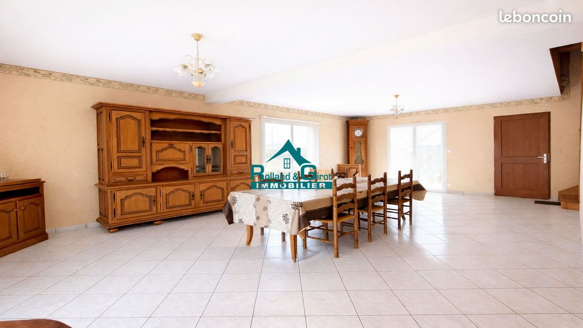 Maison à vendre, 114m², Cornillé