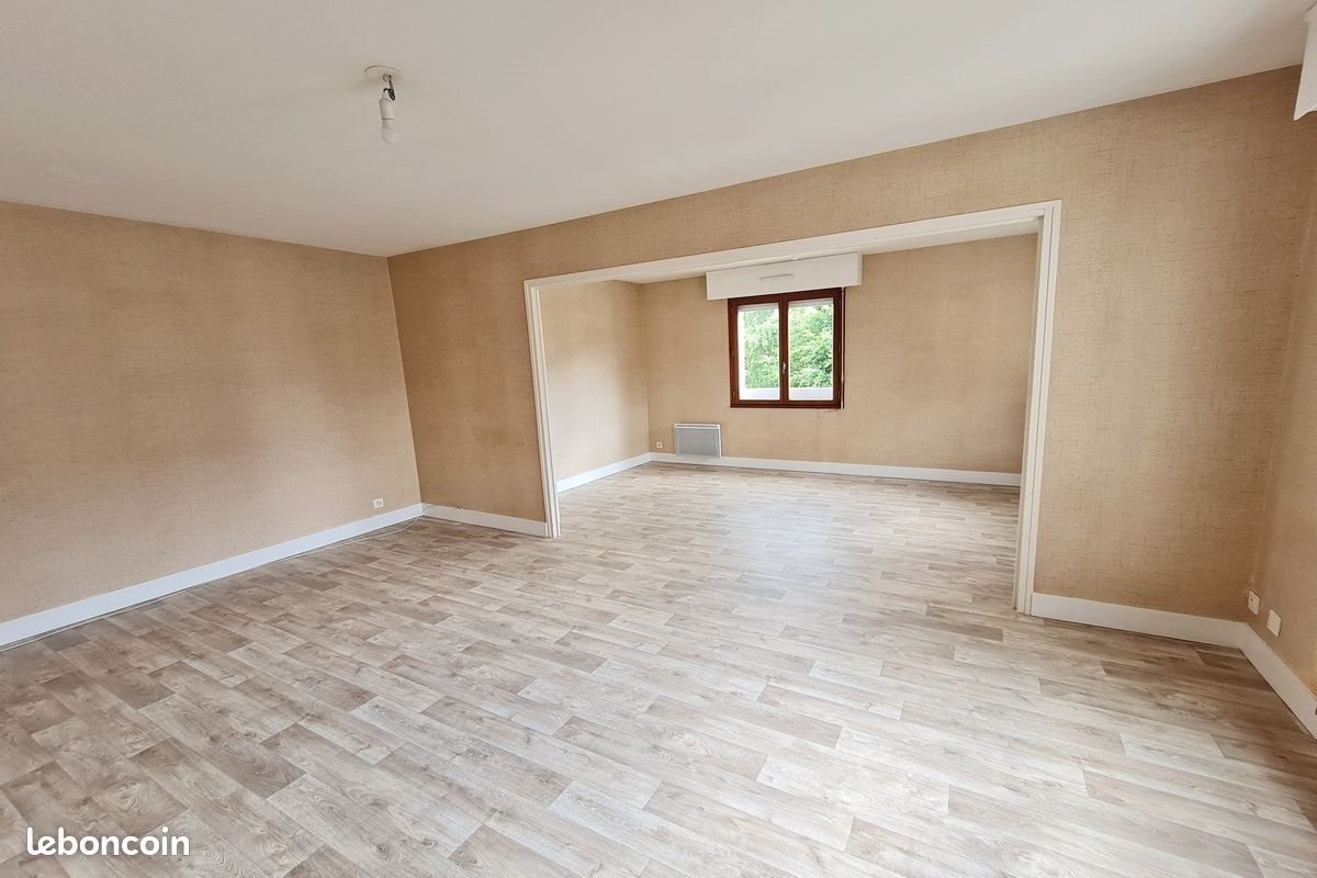 Appartement à louer, 98m², Noyal-sur-Vilaine
