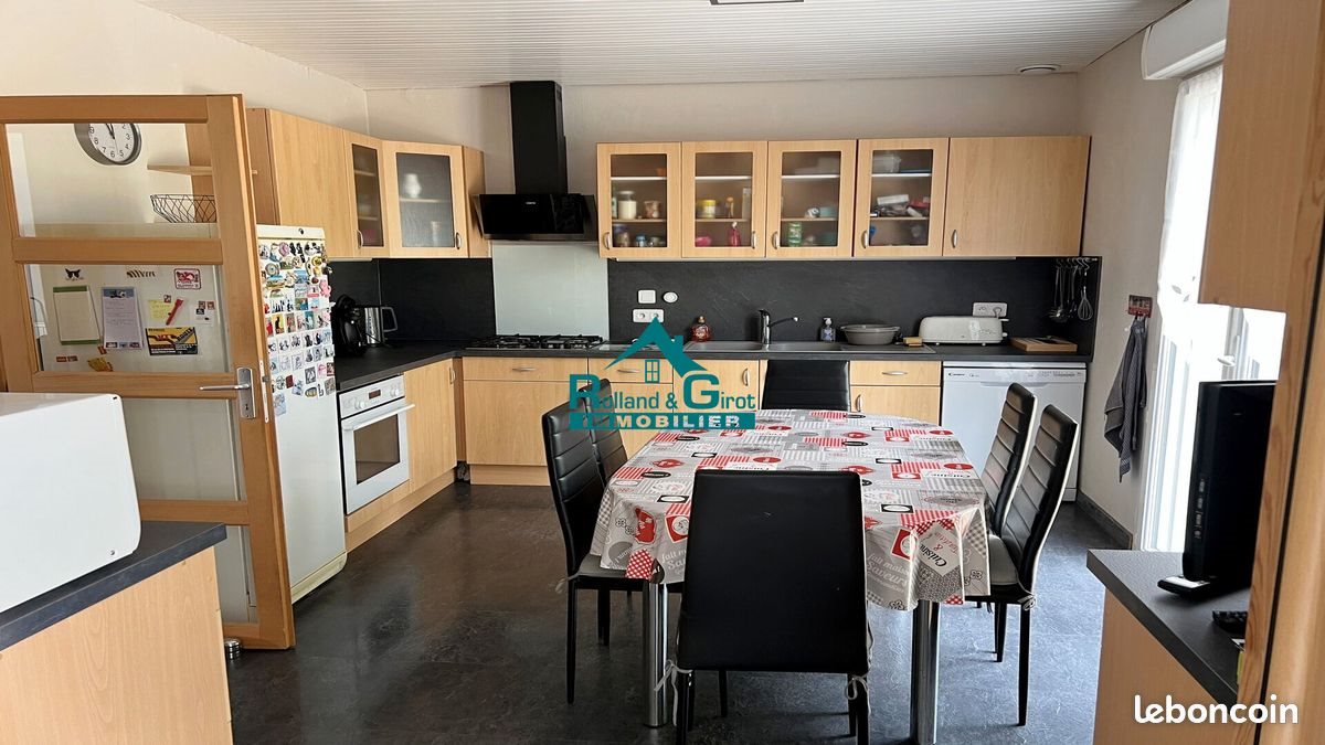 Maison à vendre, 145m², La Bouëxière
