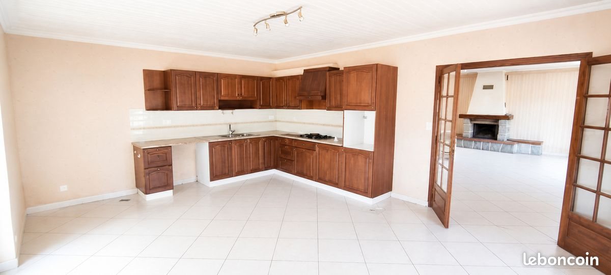 Maison à vendre, 212m², Liffré