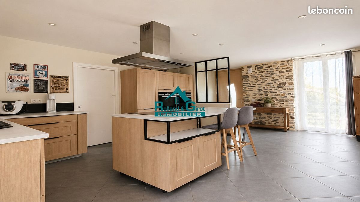 Maison à vendre, 134m², Livré-sur-Changeon