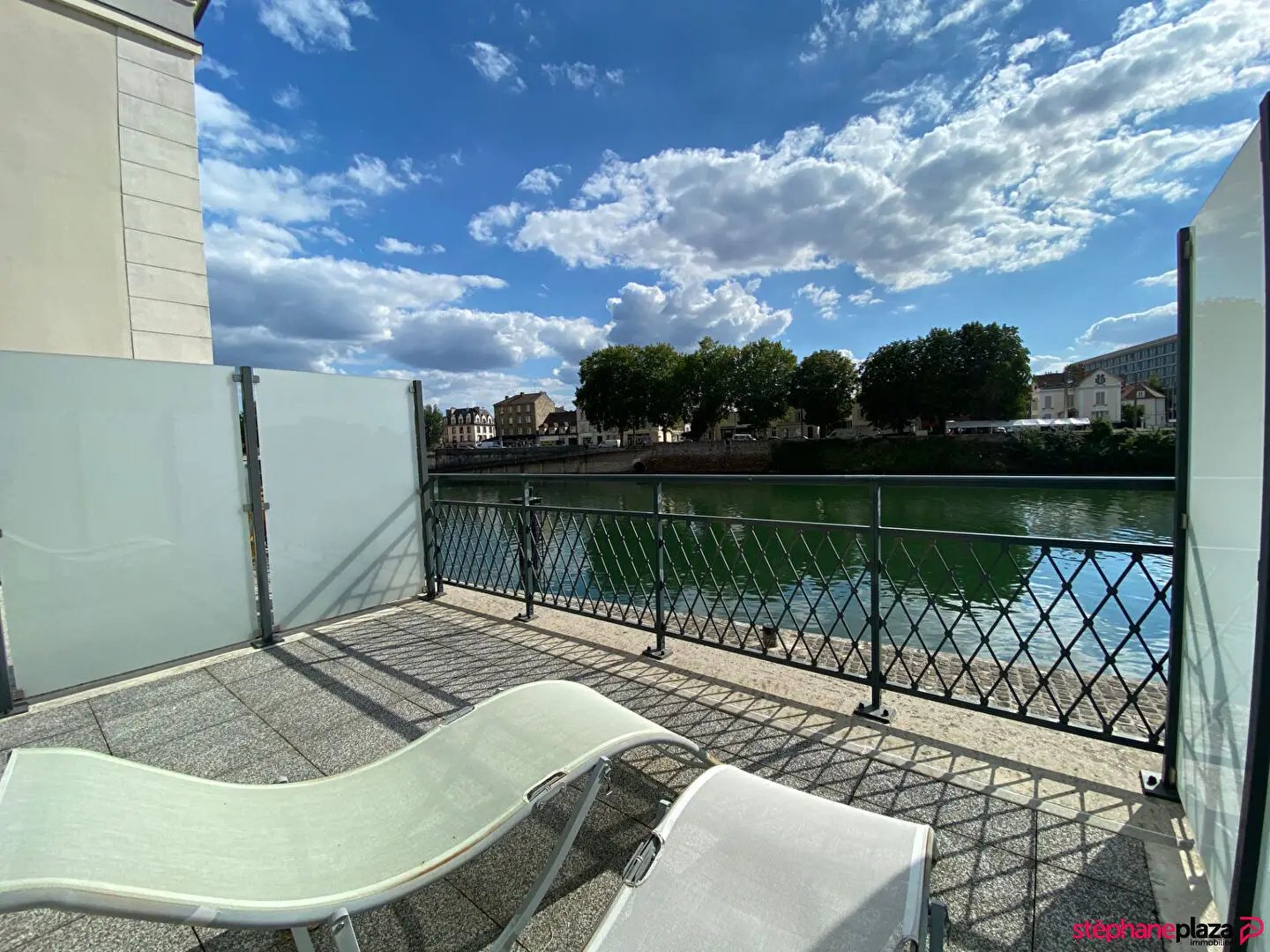 Appartement à louer, 94m², Melun