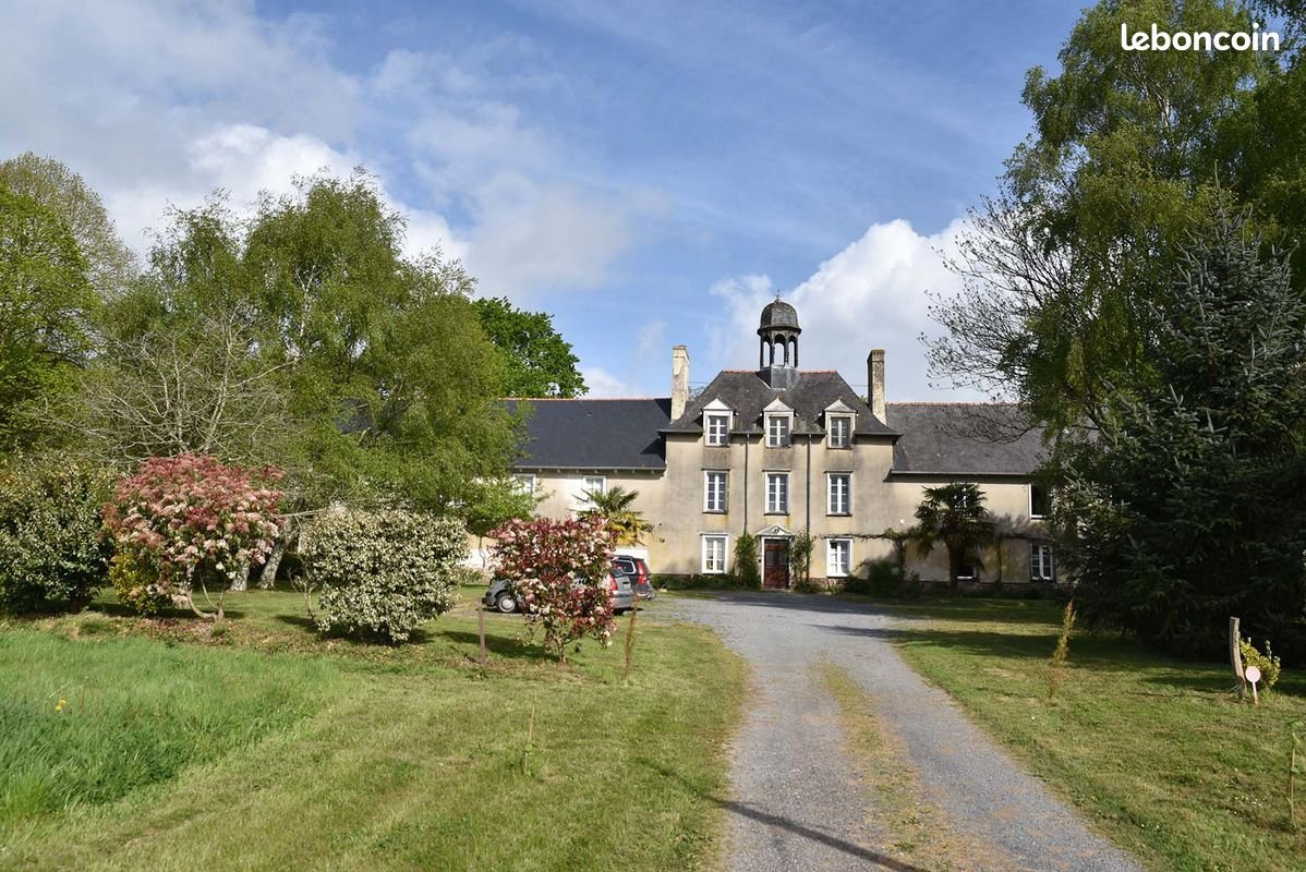 Appartement à vendre, 670m², Saint-Méen-le-Grand