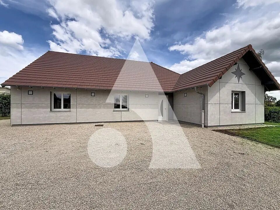 Maison à vendre, 146m², Bey