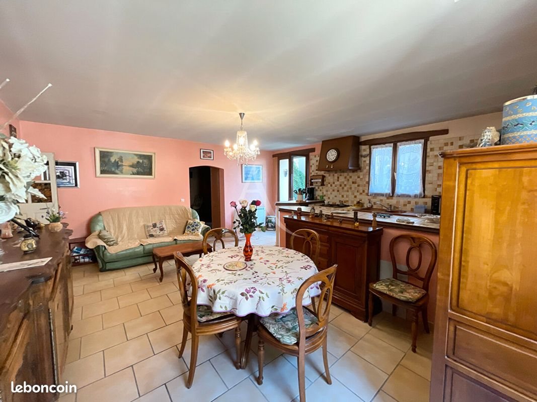 Maison à vendre, 98m², Eyguières